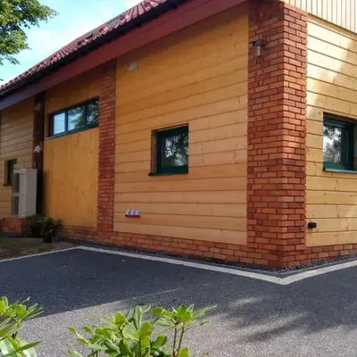 Cztery Pory Roku pokoje z łazienkami do wynajęcia