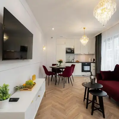 Exclusive Crystal Apartment