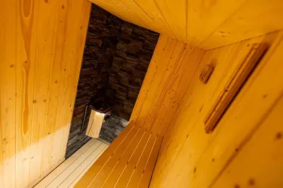 an overhead view of a wooden ceiling in a sauna at Dom w górach z kominkiem i balią ogrodową Sielanka in Skomielna Czarna