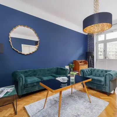 Luxury Apartment with Two Bedrooms and Balcony by Renters Prestige