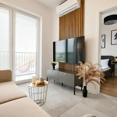 Apartament SUNSET 79 by Housine