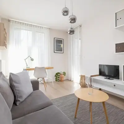 Apartment with Balcony - Masarska 8 Street