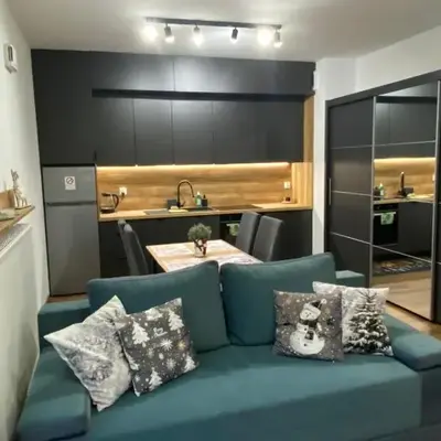 EM Room