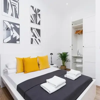 Two-bedroom apartment - Old Town