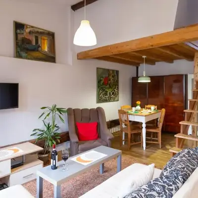 Sky's the limit! Spacey loft