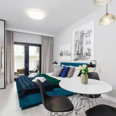 Old Town Apartment with Balcony - Rajska 3 Street
