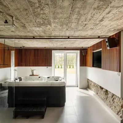 House for 20 people with a private SPA and bar Koma House