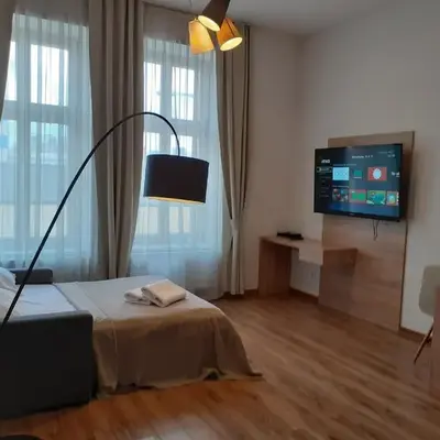 Old Town Apartments - B20
