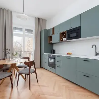 2 - bedroom Apartment with balcony - Rejtana 10