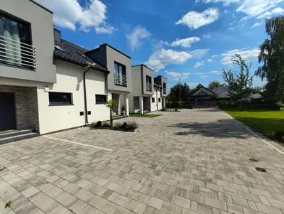 a driveway in front of a house at Apartament Miętowe Marzenie in Chrzanów
