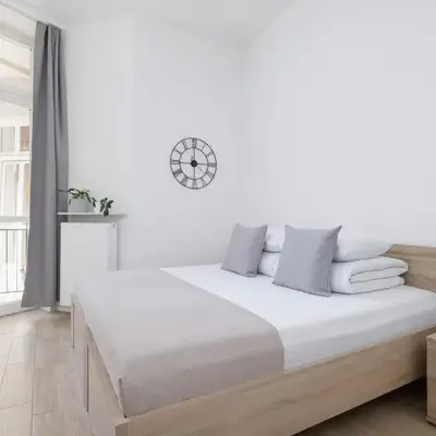 Studio apartment with balcony - Starowiślna 41