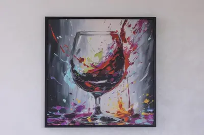 a painting of a glass of red wine at Apartament Rodzinny z 2 Sypialniami & Klimatyzacja by Noclegi Renters in Kraków
