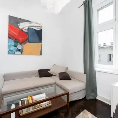 Old Town Spacious Apartment by BookingHost