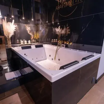 Apartament z jacuzzi
