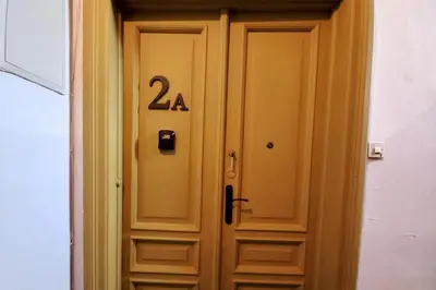 a door with the number on it at Stary Krakow - Sołtyka S2a in Kraków