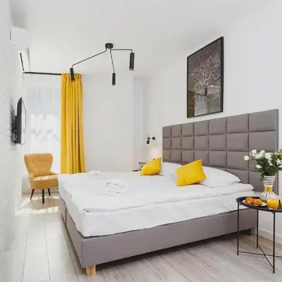 Golden Honey Apartments