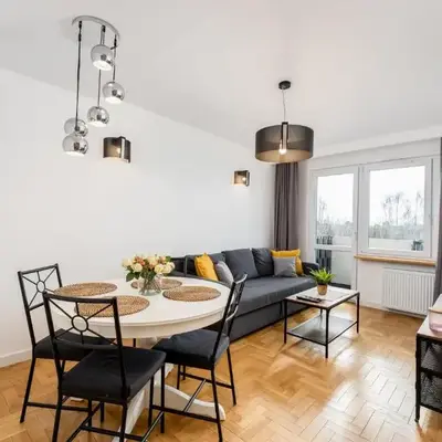 Pachońskiego Urban Chic Apartment by BookingHost