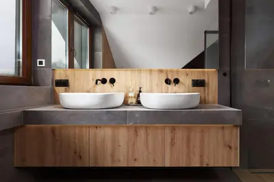two sinks on a counter in a bathroom at Ucieknij do luksusu Villa Wola2 in Kraków