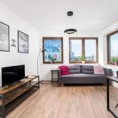 Grzegórzki Comfy Apartment by BookingHost