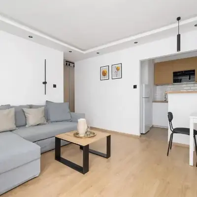Apartment with Balcony - Łobzowska 57 street