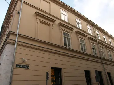 a building with the front of the building at Apartament Jagielloński in Kraków