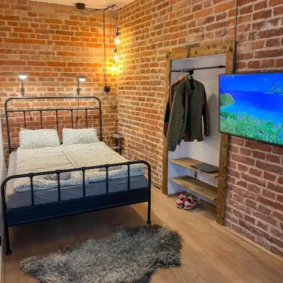 CracoviaStay Lofty Apartment Old Town Kazimierz Historic Heart of Krakow