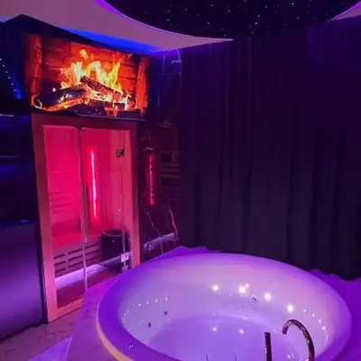 Jacuzzi Glass-House Rakowicka 20 Central Station