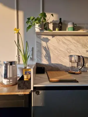 a kitchen with a counter top with a blender on it at Mieszkanie Centralna Tauron Arena in Kraków