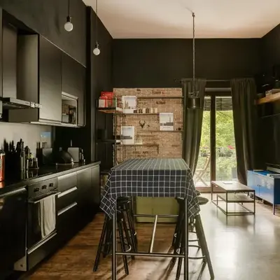 Premium Black Apartment Krakow Center with Parking