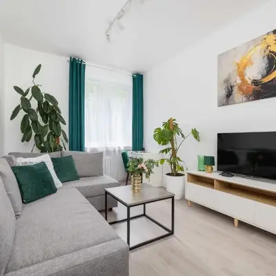 Bright Two-Bedroom Apartment in Nowa Huta by Noclegi Renters