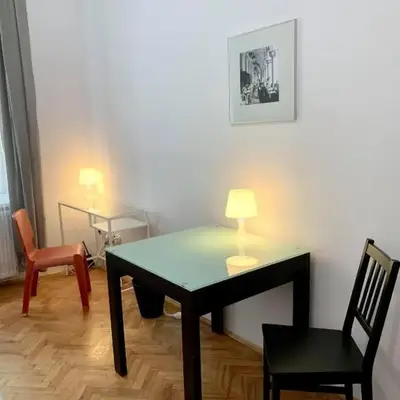 Enios Rooms ul Jana kochanowskiego 26