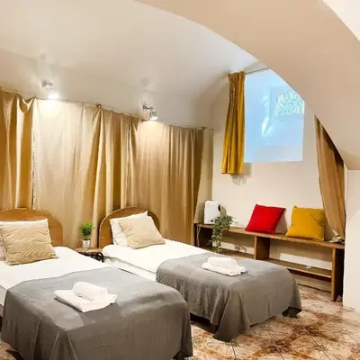 Apartment for 12 guests in city center