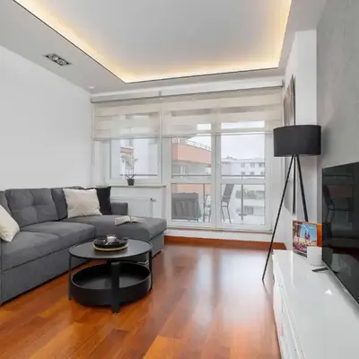 Modern Apartment with Desk and Balcony by Noclegi Renters