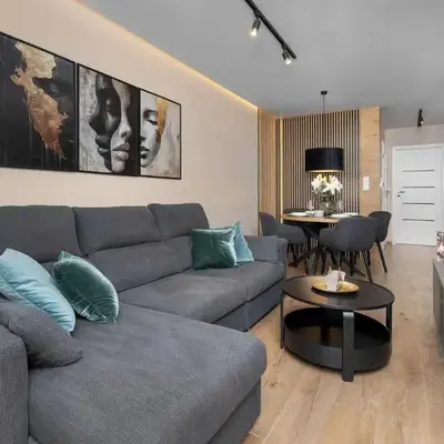 Air Conditioned Apartment in Cracow with Parking and Desk by Noclegi Renters