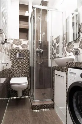 a bathroom with a shower and a toilet and a sink at Househost Apartment Paulinska 20 in Kraków