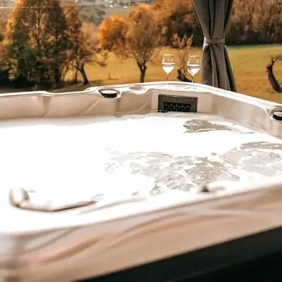 Zachód Beskidu domek z Jacuzzi na wyłączność