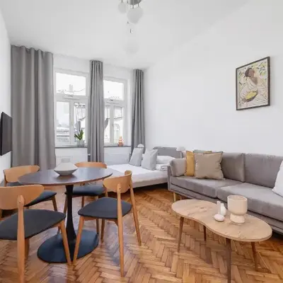 2 Bedroom apartment with AC - Augustiańska 1