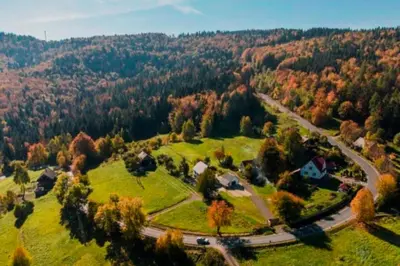 an aerial view of a house in the middle of a forest at Beskidzka Oaza 2 in Targanice