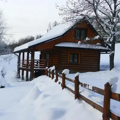 Chatka Pod Dębem