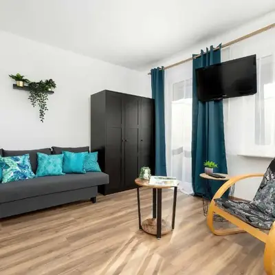 Spacious Apartment Narutowicza in Kraków Perfect for Remote Work by Noclegi Renters