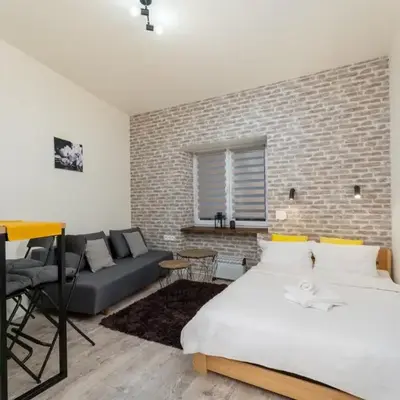 Cracow Downtown Comfort Studio by BookingHost