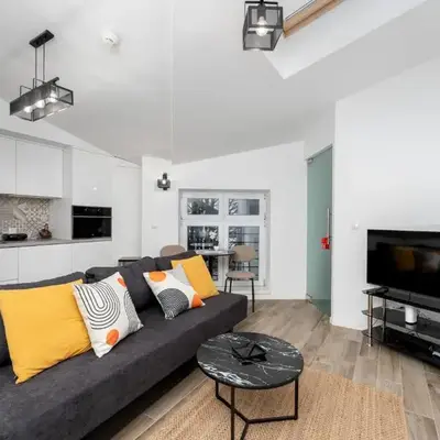 Starowiślna Charming Studio by BookingHost
