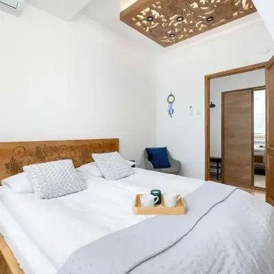 Komfortowy Apartament z Klimatyzacją by Noclegi Renters