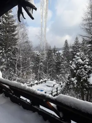 a view of a ski lift in the snow at Dom w górach in Zawoja