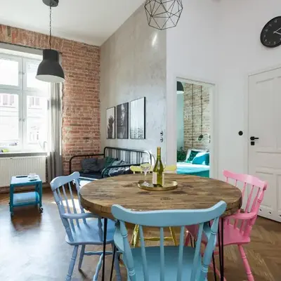 Discover Krakow Apartments - 3 Rakowicka St - Amazing Loft near Main Station - Netflix