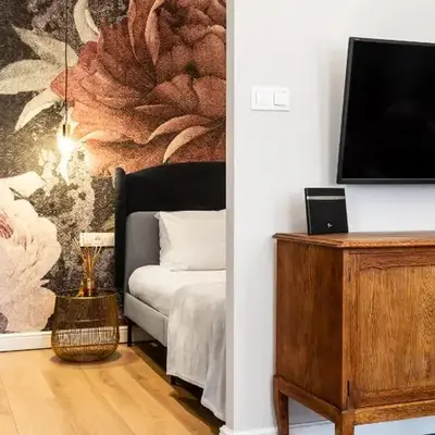 HOUSEHOST Apartment: Łazarza II street