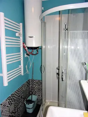 a bathroom with a shower with a toilet and a sink at domek w centrum w Zawoi in Zawoja