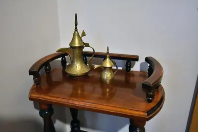 two beds in a room with purple walls and two lamps at Apartamenty i Pokoje Kordeczki in Rabka