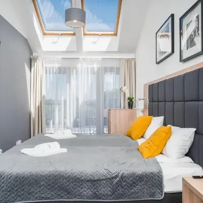 Aron Residence - by Upstairs