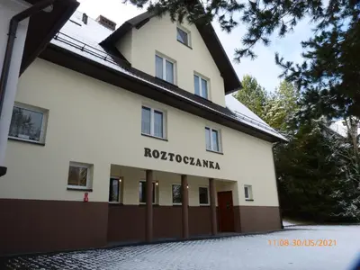a building with the name rochambeauka at Willa Roztoczanka in Rabka